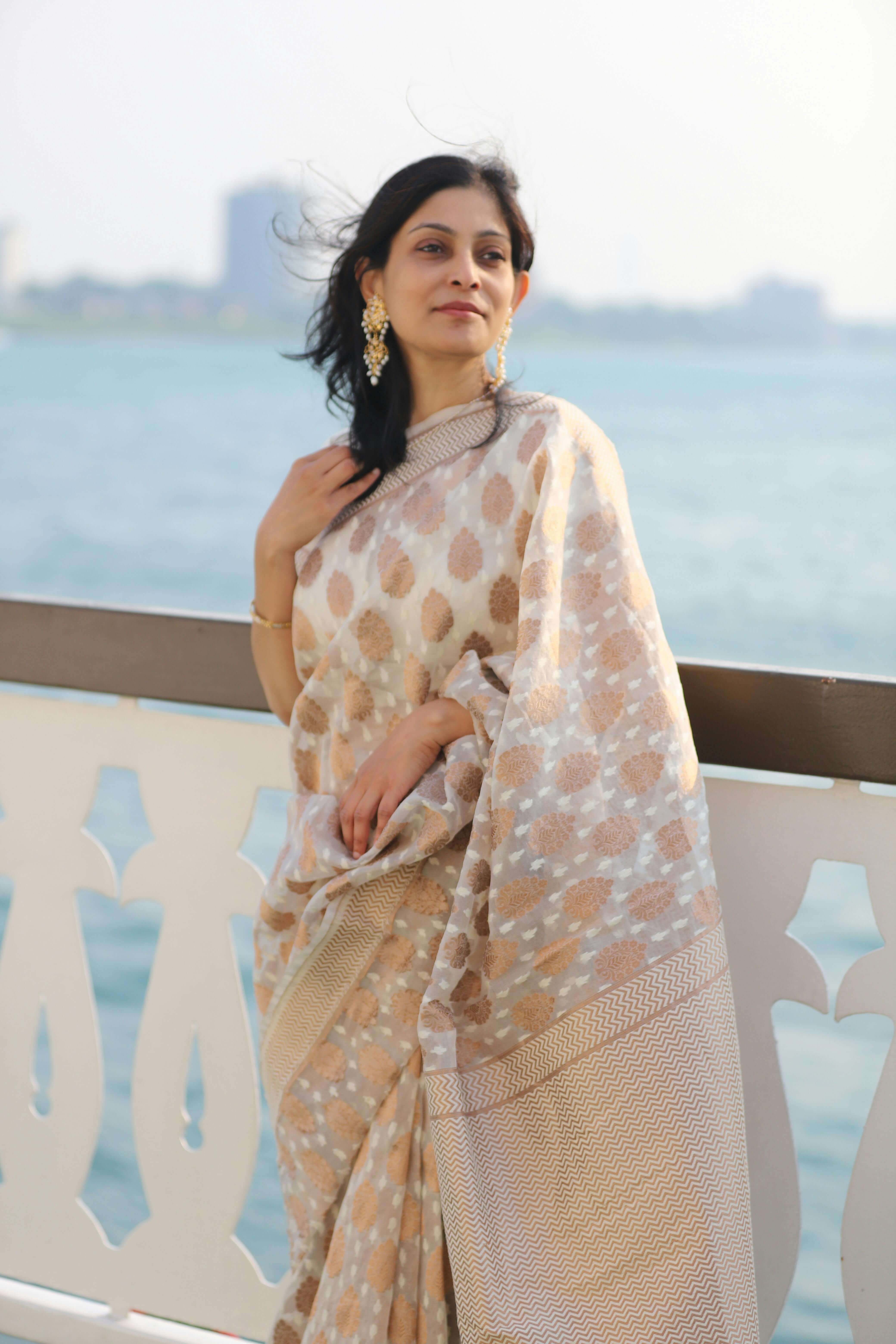 <em>✅ (Verified Buyer)</em> <em>Komal</em>